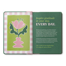 Load image into Gallery viewer, GRATITUDE EVERY DAY A Daily Practice for Joy and Contentment