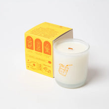 Load image into Gallery viewer, Milkjar - Lemonade - Coconut, Lime & Pine Coconut Soy 8 oz Candle