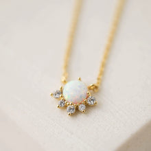 Load image into Gallery viewer, Lover's Tempo - Juno Necklace