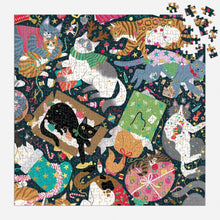 Load image into Gallery viewer, Catmas Chaos 500 Piece Foil Puzzle