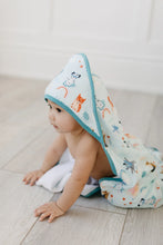 Load image into Gallery viewer, Loulou Lollipop Superhero Dog Hooded Towel Set