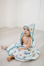 Load image into Gallery viewer, Loulou Lollipop Superhero Dog Hooded Towel Set