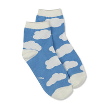 Load image into Gallery viewer, Sockspirations Above the Clouds Socks
