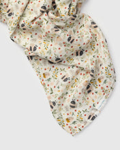Load image into Gallery viewer, Loulou Lollipop Bumble Bees Muslin Swaddle