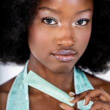 Load image into Gallery viewer, ESW Beauty - Frosted Mint Shimmer Smoothie Lip Treatment