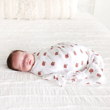 Load image into Gallery viewer, Lulujo Swaddle Blanket Muslin Cotton Mushroom