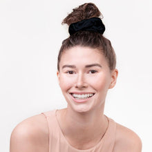 Load image into Gallery viewer, Kitsch - Eco-Friendly Towel Scrunchies - Black