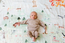 Load image into Gallery viewer, Loulou Lollipop Canada Muslin Swaddle
