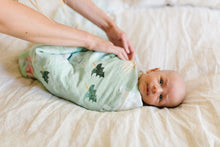 Load image into Gallery viewer, Loulou Lollipop Canada Muslin Swaddle