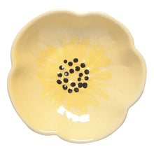 Load image into Gallery viewer, Flower Shaped Pinch Bowl Set of 6