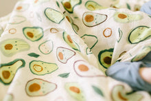 Load image into Gallery viewer, Loulou Lollipop Avocado Muslin Swaddle