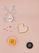 Load image into Gallery viewer, Heart Shaped Dish