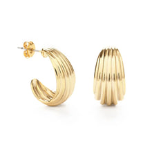 Load image into Gallery viewer, Amano Studio - Vintage Ribbed Shell Hoop Earrings
