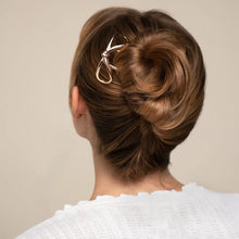 Load image into Gallery viewer, Kitsch - Mini Metal Bow French Hair Pin - Gold
