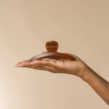 Load image into Gallery viewer, Kitsch - Recycled Plastic Large Arched Clip - Mocha
