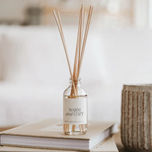 Load image into Gallery viewer, Sweet Water Decor - Warm And Cozy Clear Reed Diffuser
