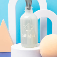 Load image into Gallery viewer, Milkjar - Hygge - Vanilla, Tobacco &amp; Sea Salt 4 oz Reed Diffuser
