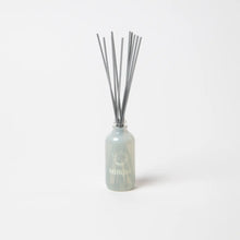 Load image into Gallery viewer, Milkjar - Hygge - Vanilla, Tobacco &amp; Sea Salt 4 oz Reed Diffuser
