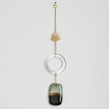 Load image into Gallery viewer, Scout - Stone Suncatcher - Sun Rays/Black/Blue Agate
