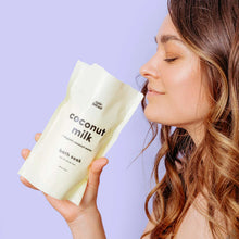 Load image into Gallery viewer, Epic Blend - Coconut Milk Soak Vegan
