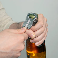 Load image into Gallery viewer, GUITAR KEYCHAIN AND BOTTLE OPENER
