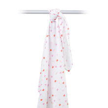 Load image into Gallery viewer, Lulujo Hearts Swaddling Blanket
