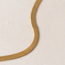 Load image into Gallery viewer, Lover's Tempo - Sasha Herringbone Necklace
