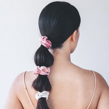 Load image into Gallery viewer, Velvet Scrunchies - Blush and Mauve
