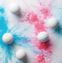 Load image into Gallery viewer, Capri Blue - Volcano Bath Bomb 4 oz
