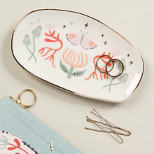 Load image into Gallery viewer, Far And Away Trinket Tray
