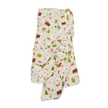 Load image into Gallery viewer, Loulou Lollipop Forest Friends Muslin Swaddle
